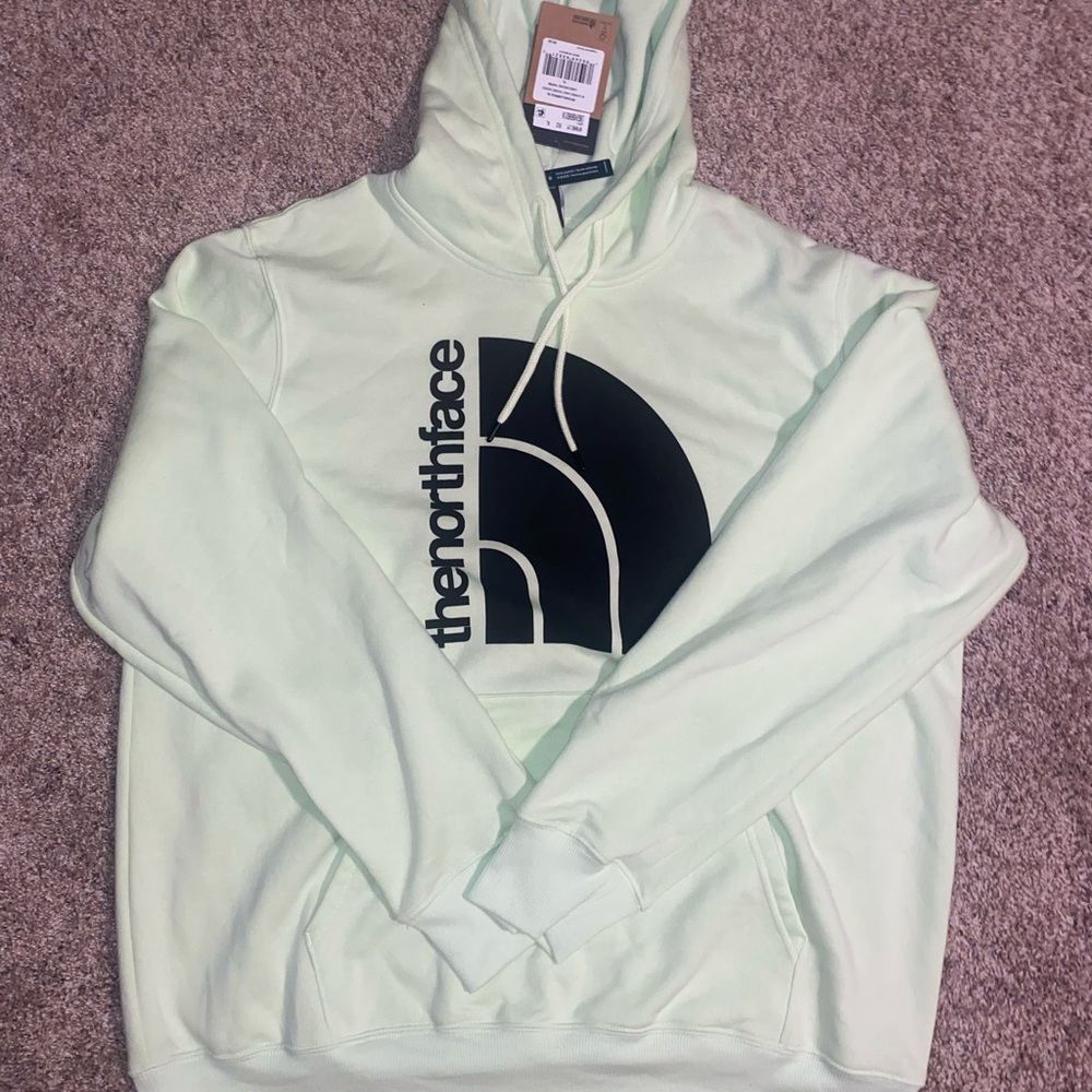 Men’s northface hoodie